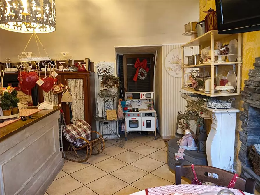 Immagine 9 di Casa semindipendente in vendita  a Boscoreale