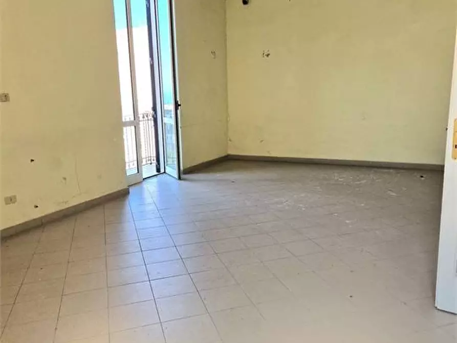 Immagine 2 di Ufficio in vendita  a Torre Annunziata