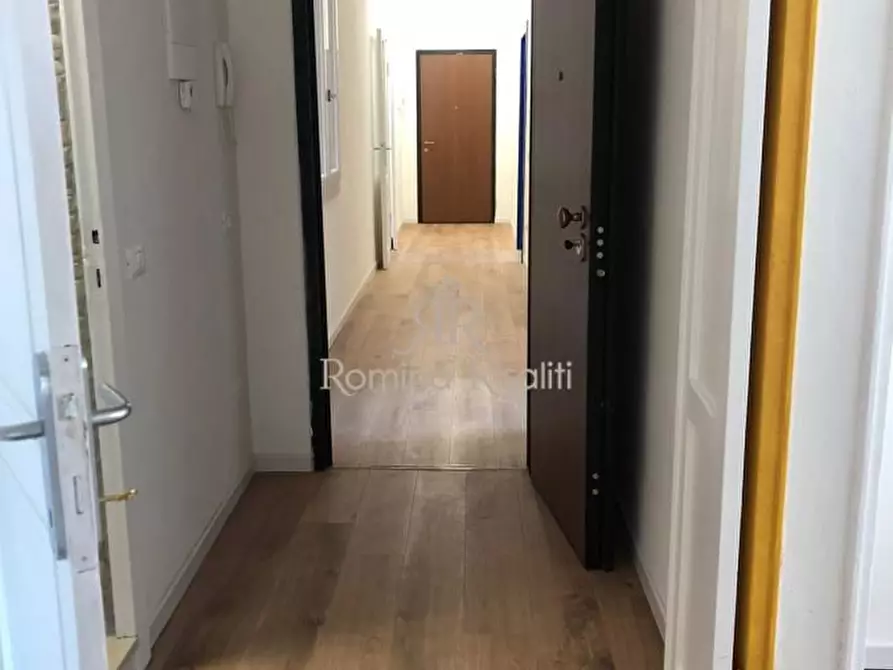 Immagine 8 di Appartamento in affitto  a Livorno