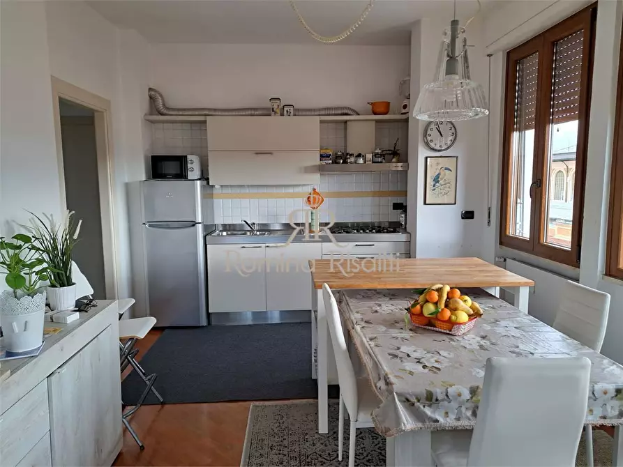 Immagine 1 di Appartamento in vendita  a Livorno