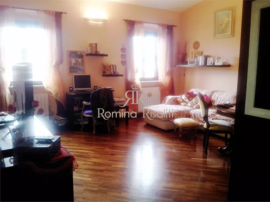 Immagine 2 di Appartamento in vendita  129 a Livorno