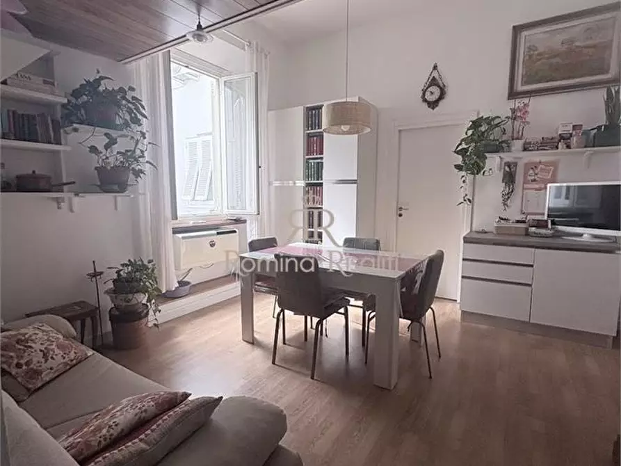 Immagine 10 di Appartamento in vendita  a Livorno