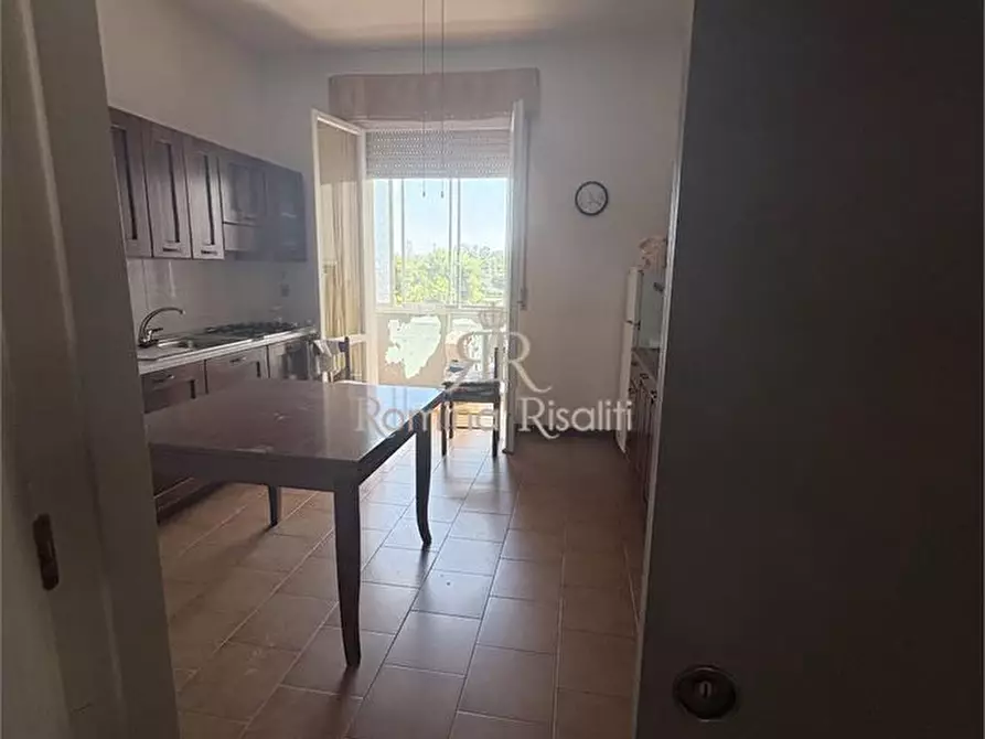 Immagine 9 di Appartamento in vendita  a Livorno