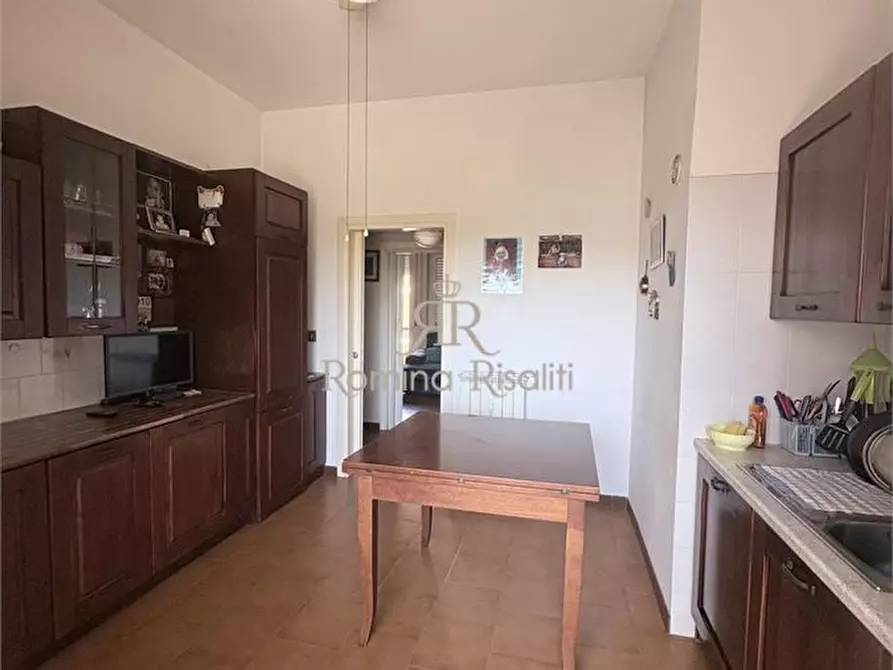 Immagine 8 di Appartamento in vendita  a Livorno