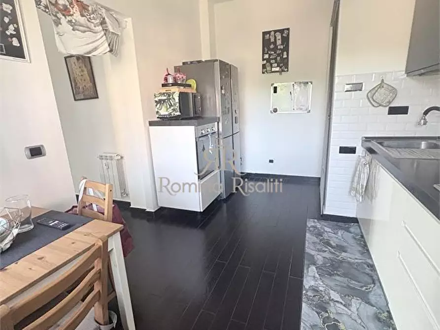 Immagine 10 di Appartamento in vendita  a Livorno