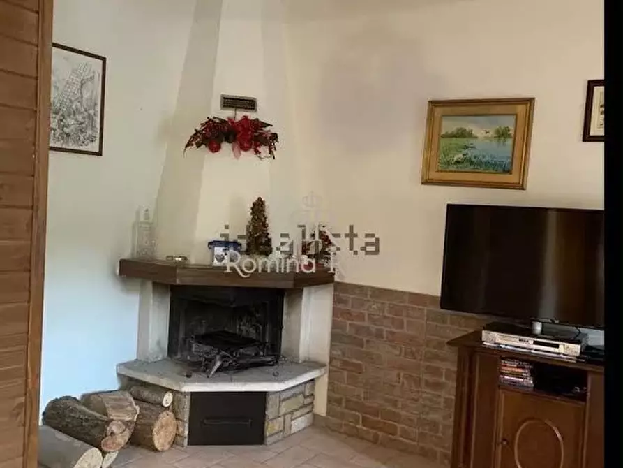 Immagine 9 di Appartamento in vendita  a Pievepelago