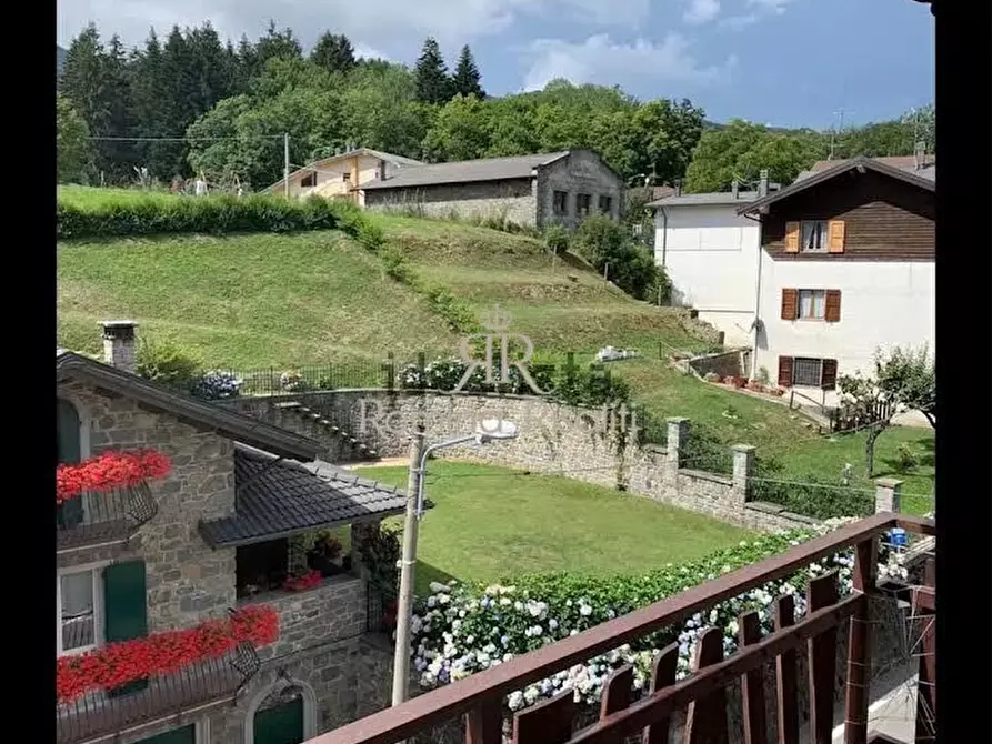 Immagine 1 di Appartamento in vendita  a Pievepelago