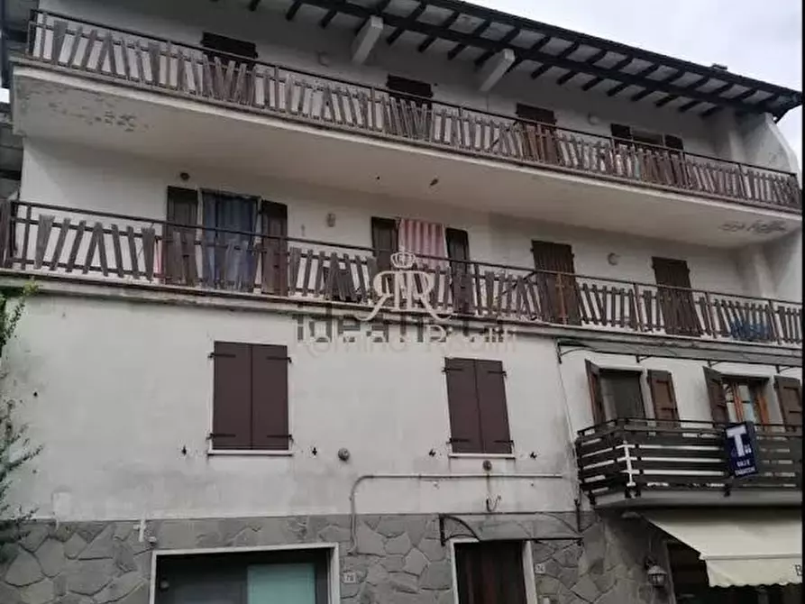 Immagine 4 di Appartamento in vendita  a Pievepelago