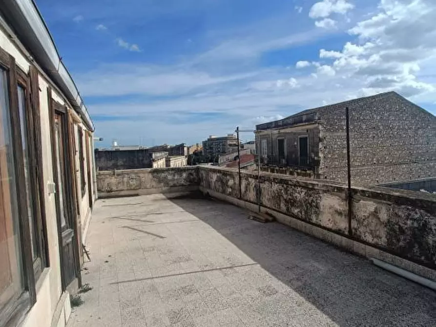 Immagine 10 di Appartamento in vendita  50 a Siracusa