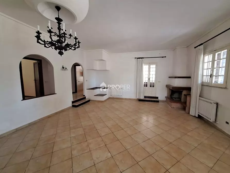 Immagine 10 di Villa in vendita  a Carini