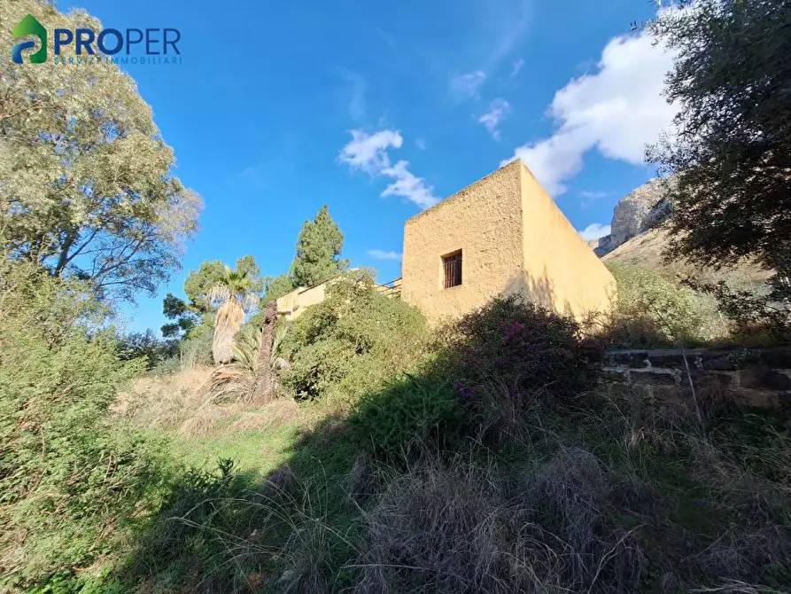 Immagine 2 di Villa in vendita  SNC a Terrasini