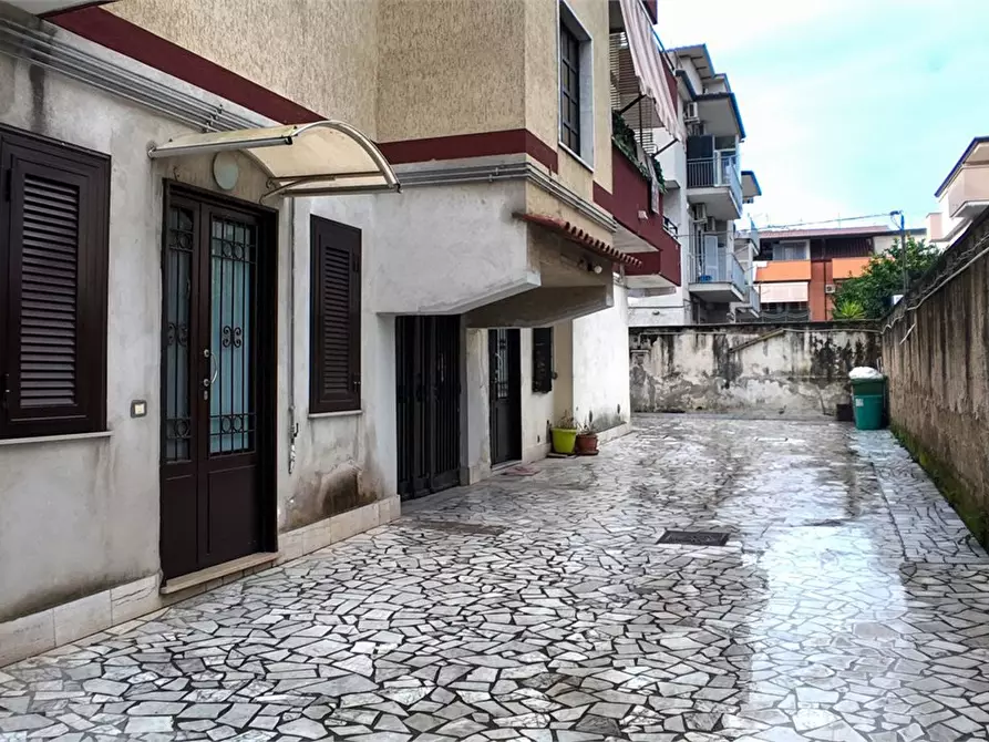 Immagine 10 di Appartamento in vendita  a Crispano
