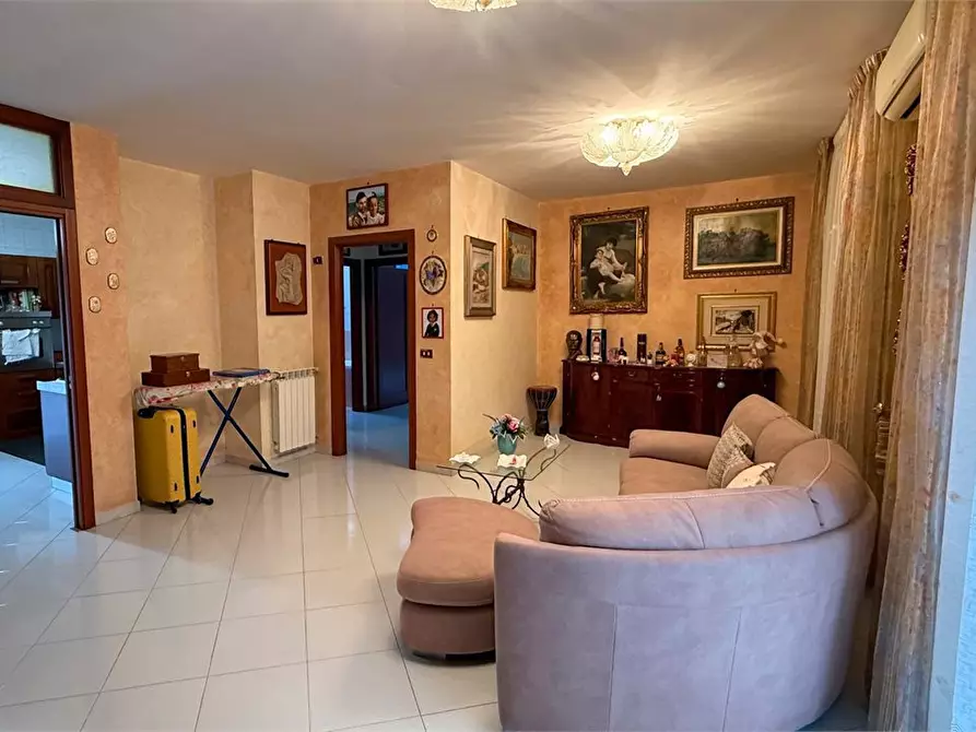 Immagine 3 di Appartamento in vendita  a Crispano