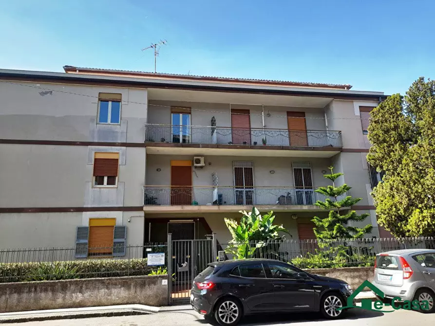 Immagine 3 di Appartamento in vendita  7 a San Gregorio Di Catania