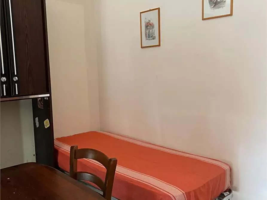 Immagine 8 di Appartamento in vendita  396 a Messina