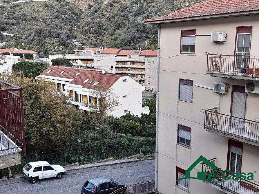 Immagine 3 di Appartamento in vendita  15 a Messina