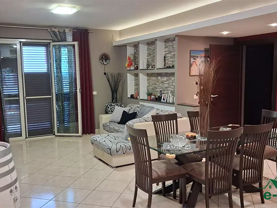 Immagine 3 di Appartamento in vendita  26 a Messina