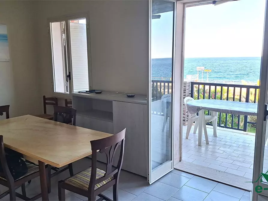 Immagine 8 di Appartamento in vendita  40 a Santa Teresa Di Riva