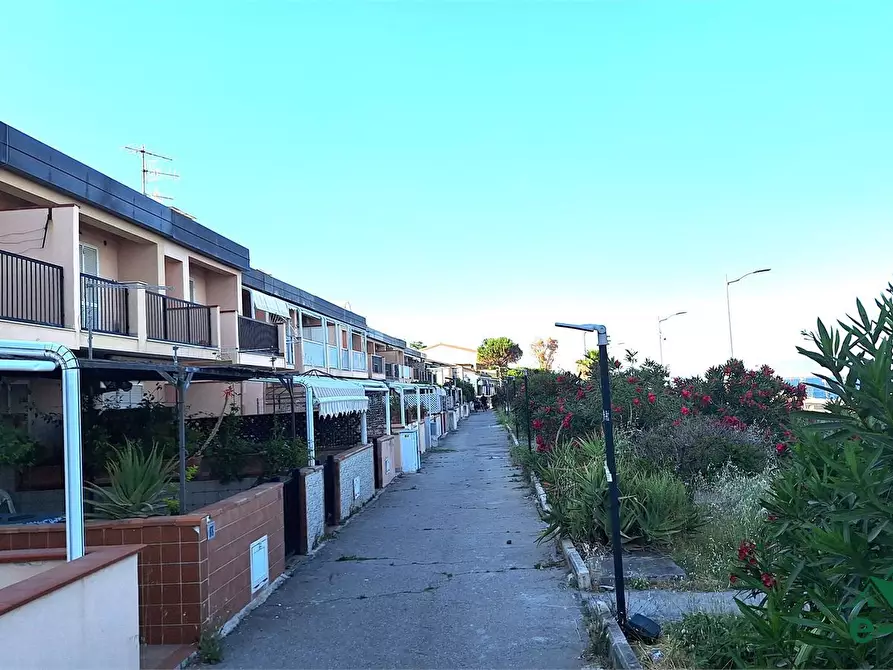 Immagine 5 di Appartamento in vendita  40 a Santa Teresa Di Riva
