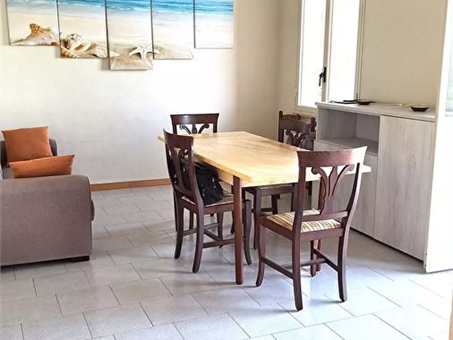 Immagine 7 di Appartamento in vendita  40 a Santa Teresa Di Riva