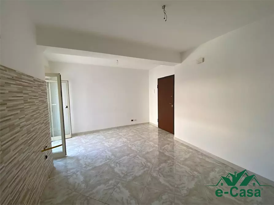 Immagine 2 di Appartamento in vendita  10 a Venetico