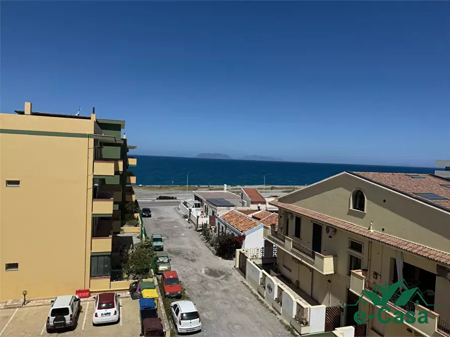Immagine 4 di Appartamento in vendita  38 a Milazzo