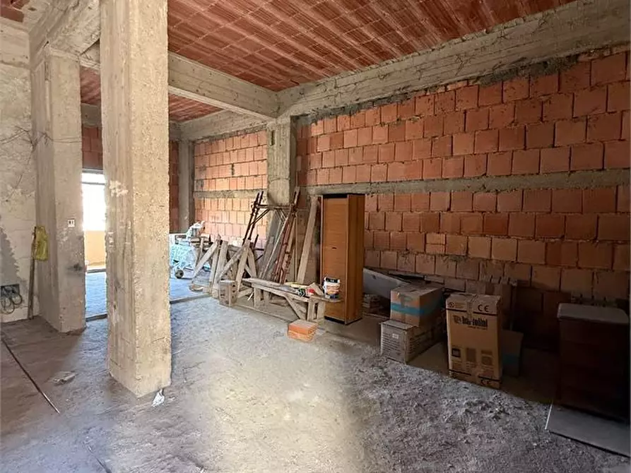 Immagine 6 di Appartamento in vendita  502 a Messina