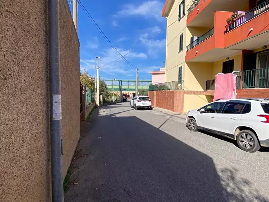 Immagine 2 di Garage in vendita  a Villafranca Tirrena
