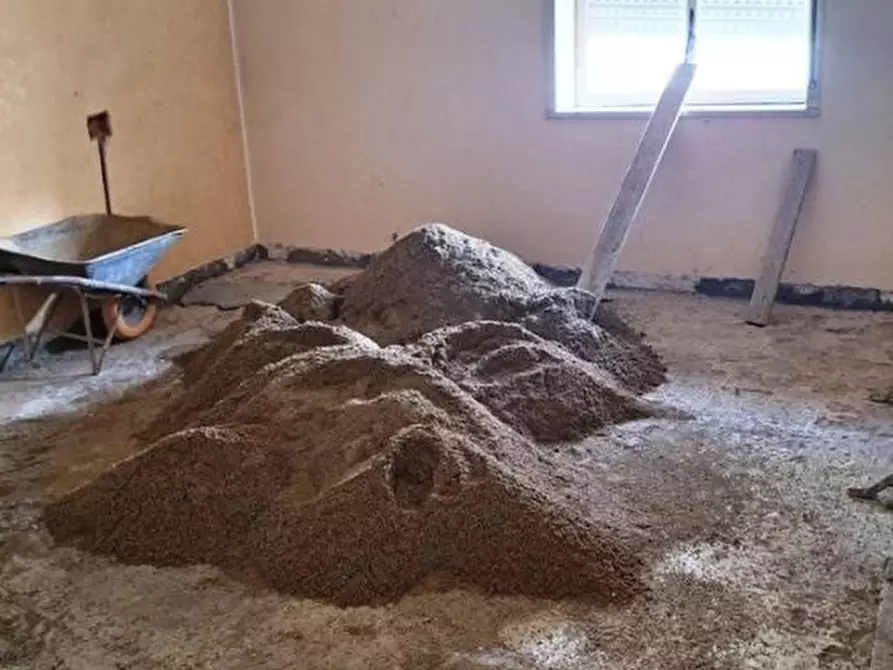 Immagine 5 di Villa in vendita  12 a Messina