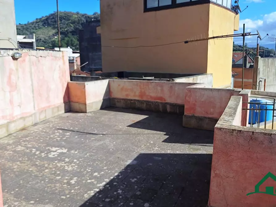 Immagine 8 di Villa in vendita  a Messina