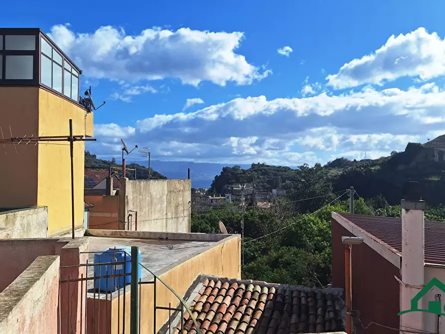 Immagine 7 di Villa in vendita  a Messina
