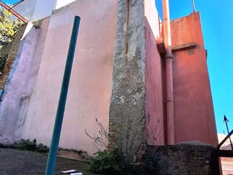 Immagine 4 di Villa in vendita  a Messina
