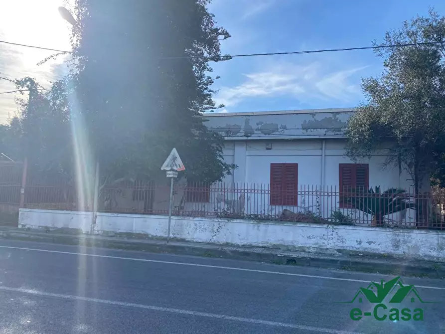 Immagine 9 di Villa in vendita  a Pace Del Mela