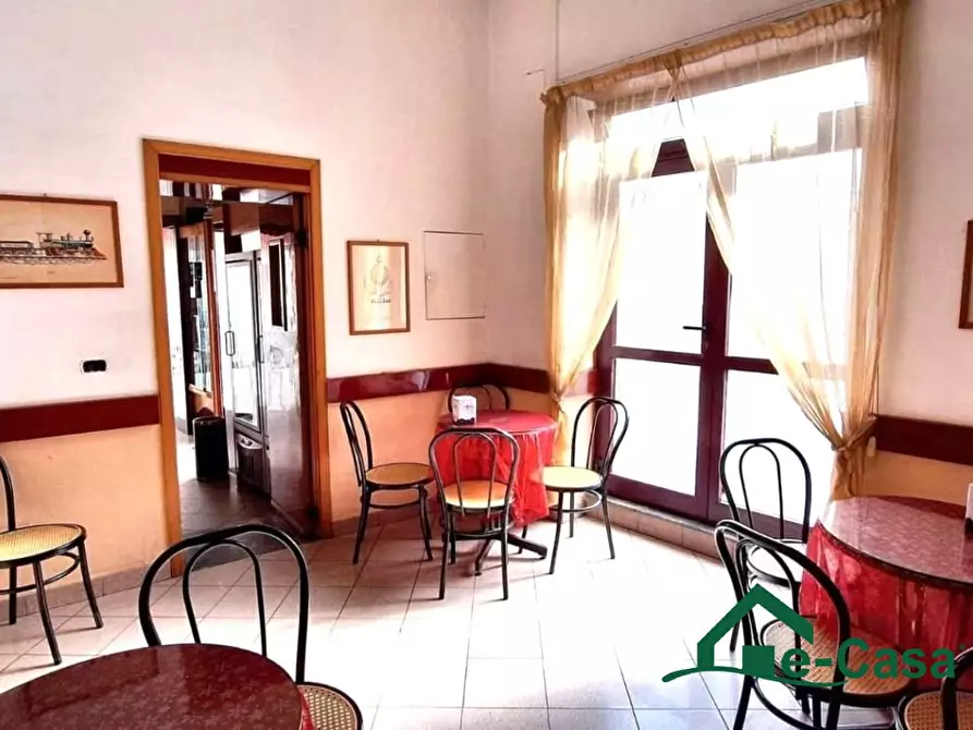 Immagine 2 di Negozio in vendita  255 a Messina