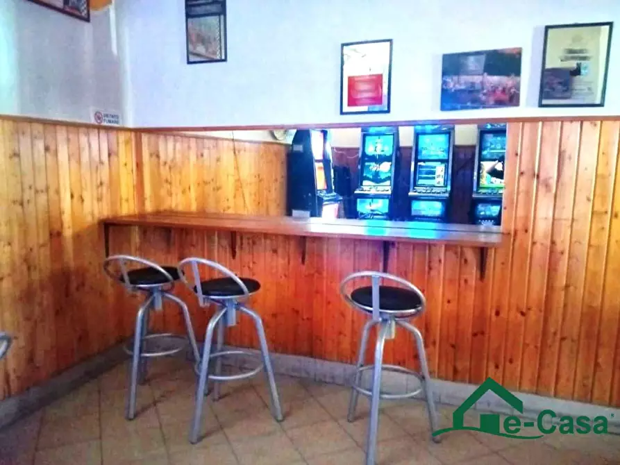 Immagine 5 di Negozio in vendita  255 a Messina