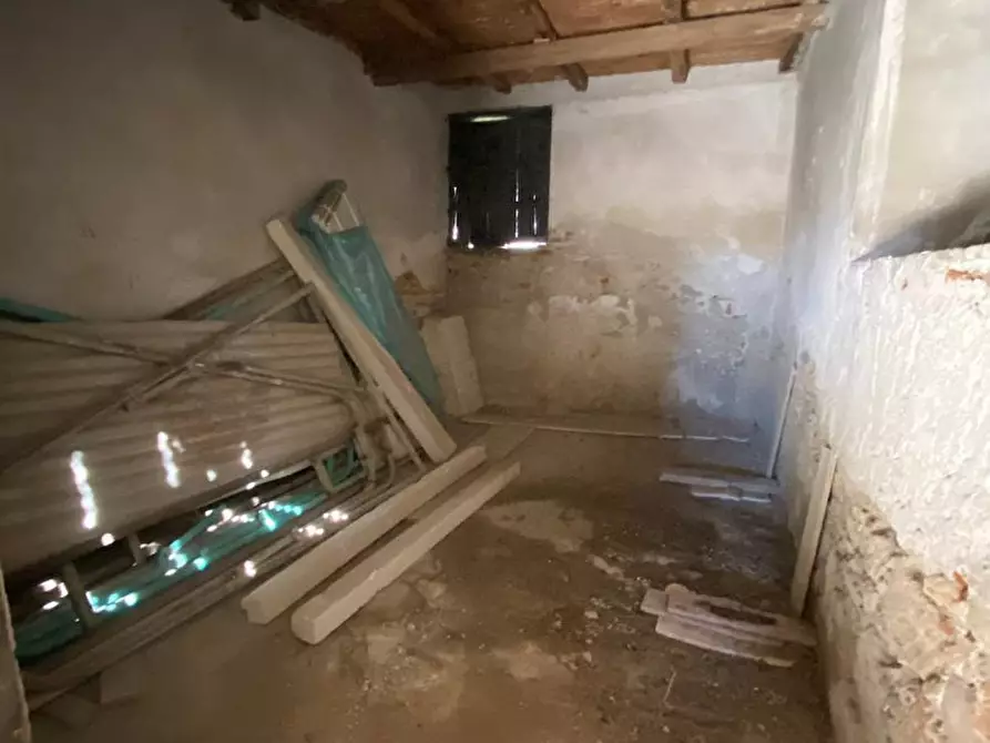 Immagine 8 di Rustico / casale in vendita  a Villafranca Tirrena