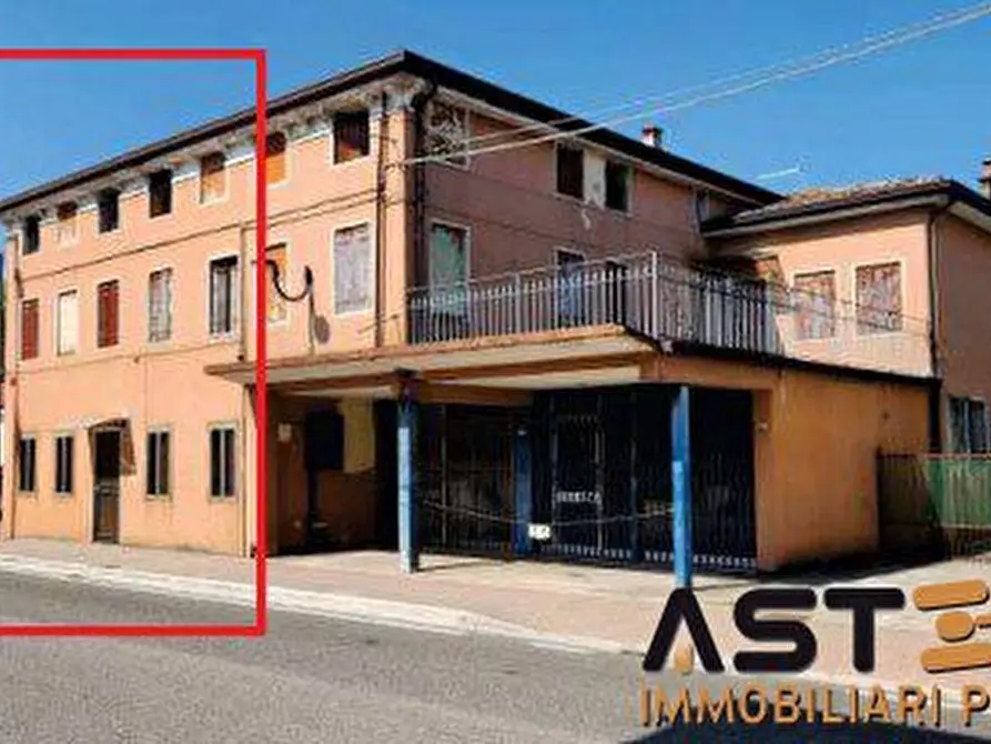 Immagine 2 di Villa in vendita  23 a Bolzano Vicentino
