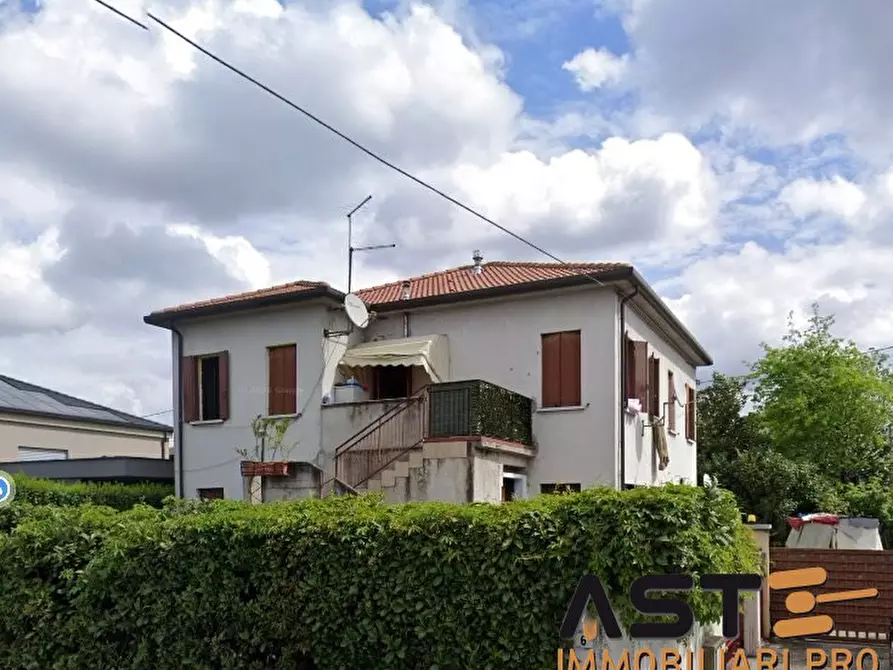 Immagine 1 di Appartamento in vendita  6 a Cittadella