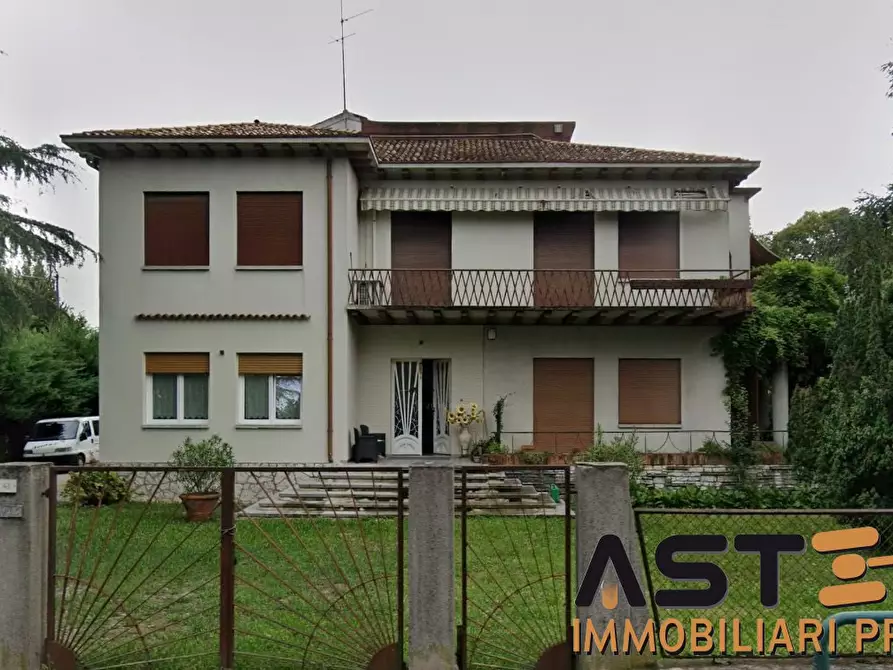 Immagine 1 di Appartamento in vendita  41 a Treviso