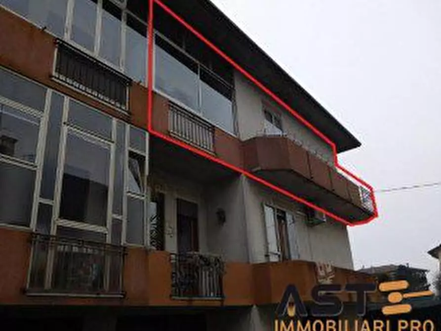 Immagine 5 di Appartamento in vendita  14 a Lonigo