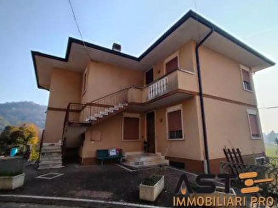 Immagine 1 di Appartamento in vendita  13 a Trissino