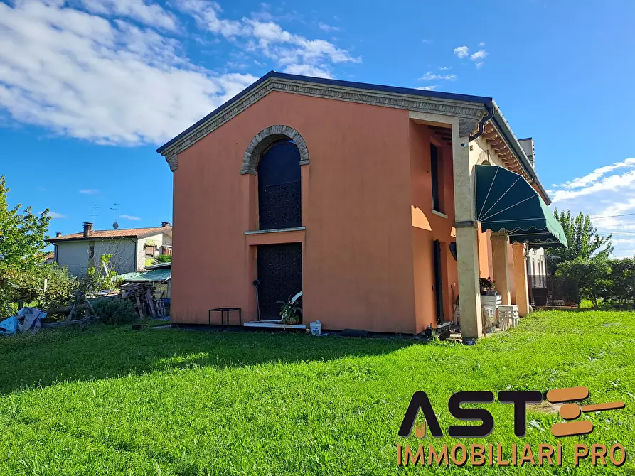 Immagine 1 di Casa semindipendente in vendita  13/a a Casale Sul Sile