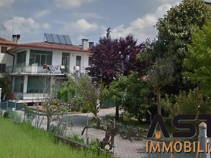 Immagine 1 di Casa semindipendente in vendita  109 a Crocetta Del Montello