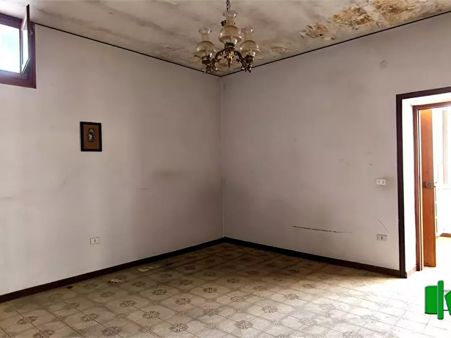 Immagine 10 di Appartamento in vendita  a Marcianise