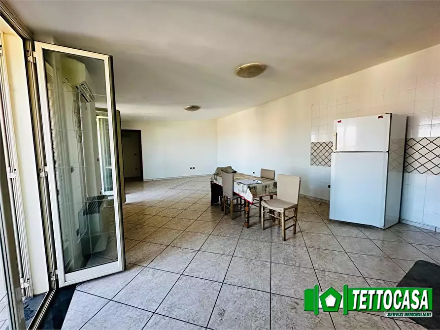 Immagine 1 di Appartamento in vendita  a Brusciano