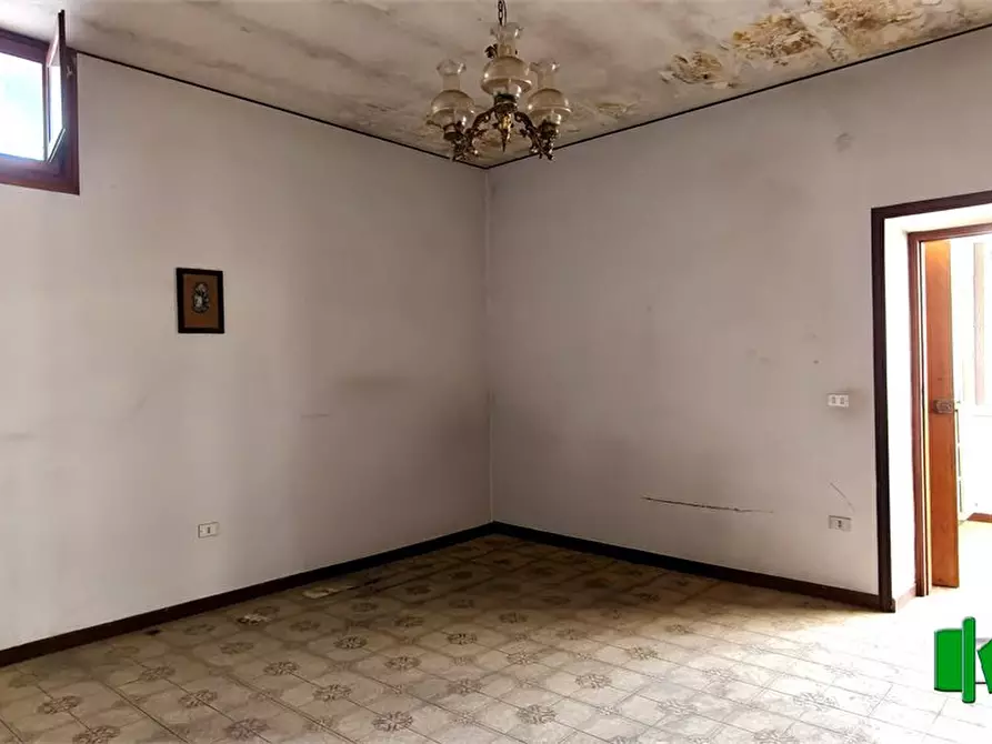 Immagine 6 di Casa semindipendente in vendita  a Marcianise