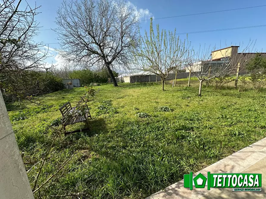 Immagine 3 di Villa in vendita  a Marigliano