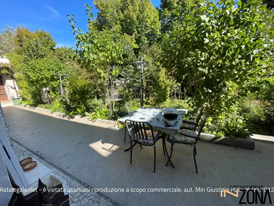 Immagine 1 di Appartamento in vendita  19 a L'aquila