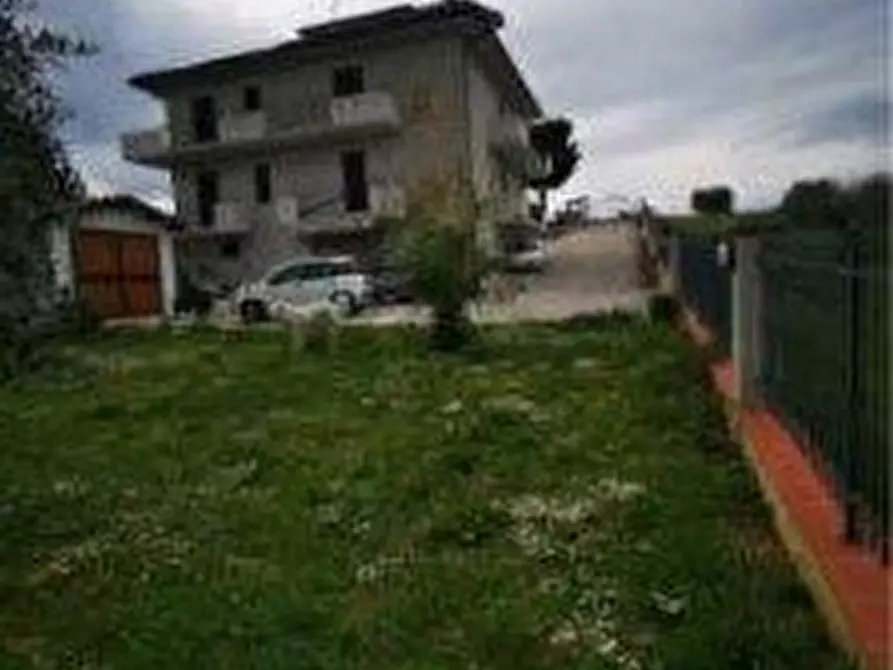 Immagine 4 di Appartamento in vendita  20 a Civitella Del Tronto