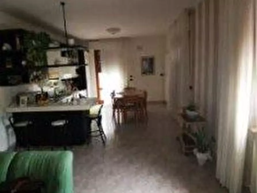 Immagine 10 di Appartamento in vendita  20 a Civitella Del Tronto